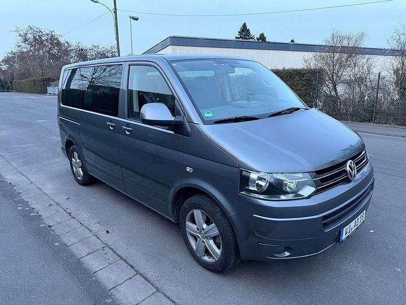 Gebraucht VW Transporter Highline 179 PS (131 kW) 2012 Grau Van