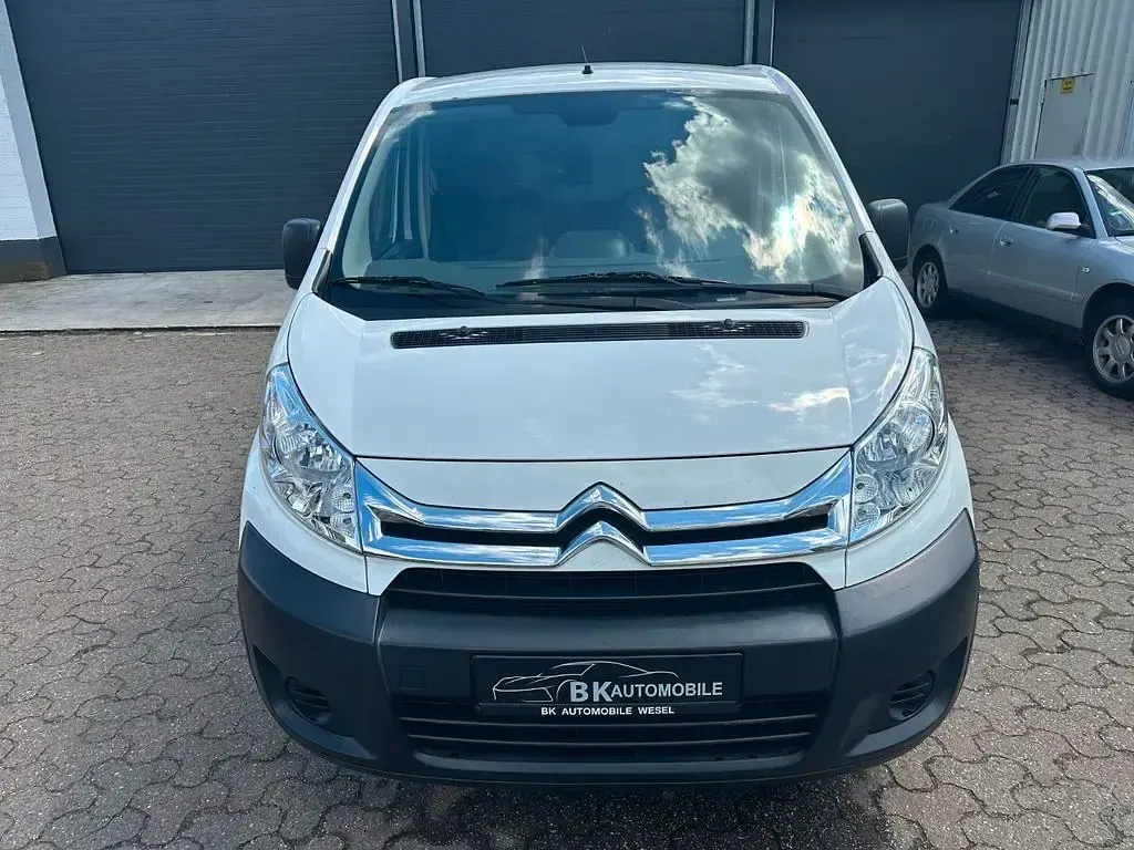 Używany Citroën Jumpy 90 KM (66 kW) 2013 Biały Minivan