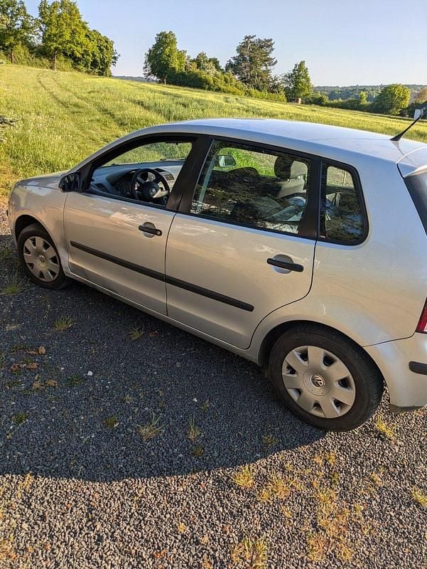 Silber Gebraucht 2005 VW Polo Kleinwagen | 1.200 € (Superpreis) - Bild 1/4