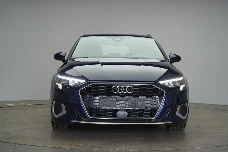 Gebraucht Audi A3 Advanced 150 PS (110 kW) 2021 Blau Limousine