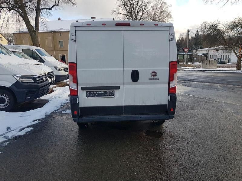 Gebraucht Fiat Ducato 116 PS (85 kW) 2019 Weiß Van