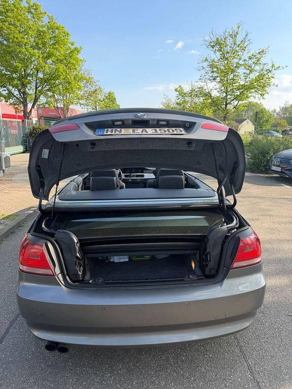 Gebraucht BMW 325 Cabriolet Performance 197 PS (144 kW) 2008 Grau Cabrio