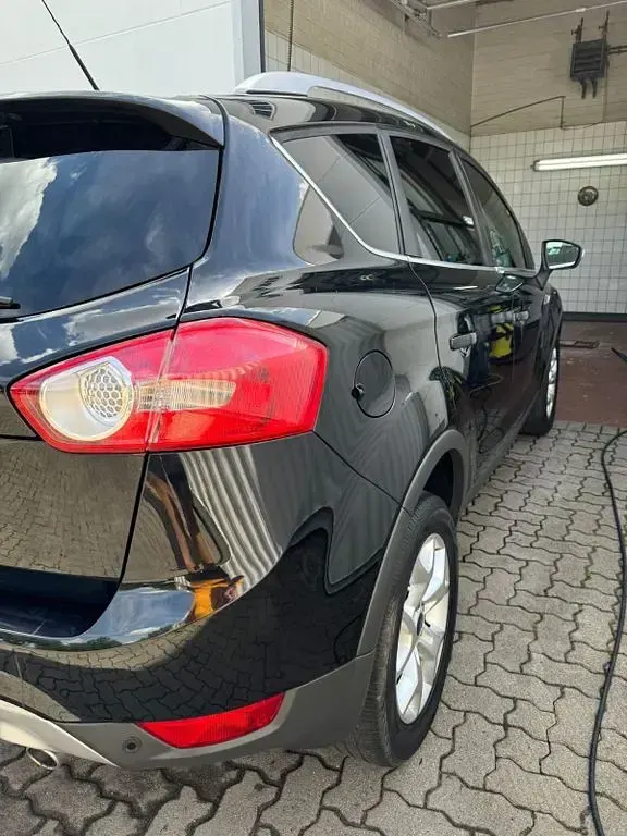 Gebraucht Ford Kuga Champions Edition 140 PS (102 kW) 2012 Schwarz SUV