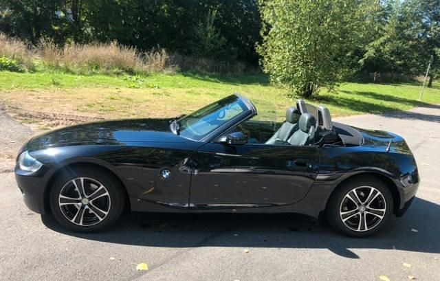 Gebraucht BMW Z4 150 PS (110 kW) 2005 Schwarz Cabrio