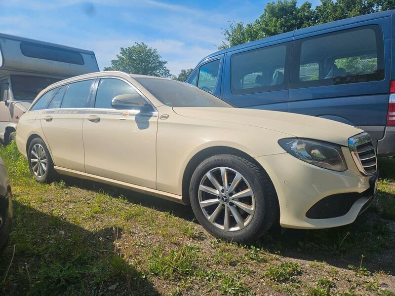 Gebraucht 2018 Mercedes E200 Kombi | 6.900 € - Bild 1/4