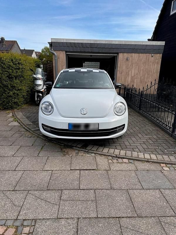 Second-hand VW Beetle 200 CP (147 kW) 2011 Alb Hatchback