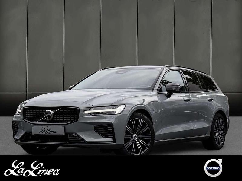 Grau Gebraucht 2024 Volvo V60 Plus Kombi | 45.560 € (Etwas zu teuer) - Bild 1/3