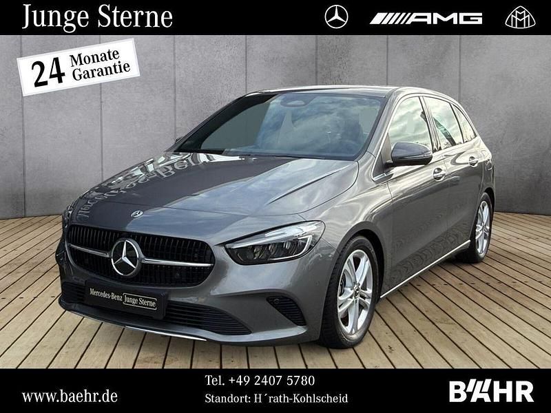 Gebraucht Mercedes B180 Progressive 136 PS (100 kW) 2023 Lack mountaingrau (metallic) Van / Kleinbus