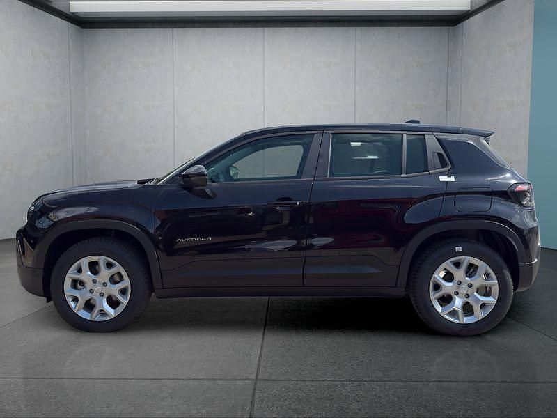 Neu Jeep Avenger 110 PS (80 kW) 2025 Schwarz SUV