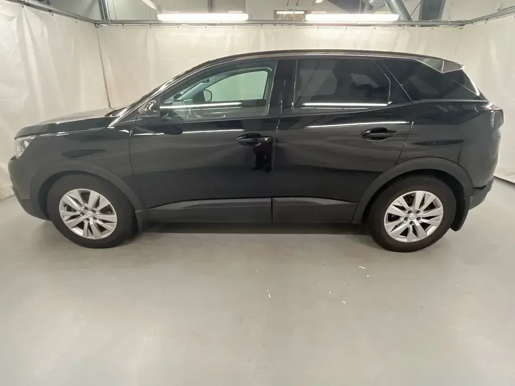 Gebraucht Peugeot 3008 Active 131 PS (96 kW) 2019 Schwarz SUV