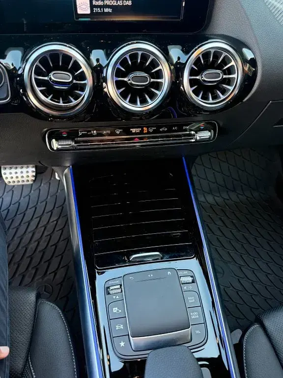 Gebraucht Mercedes A35 AMG AMG 306 PS (225 kW) 2021 Grau SUV
