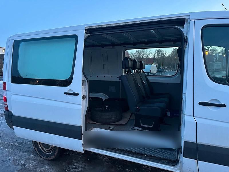 Gebraucht Mercedes Sprinter 95 PS (69 kW) 2010 Weiß Van