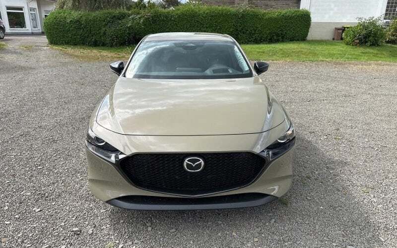 Beige Neu 2024 Mazda CX-30 Homura-Line SUV | 28.850 € - Bild 1/2