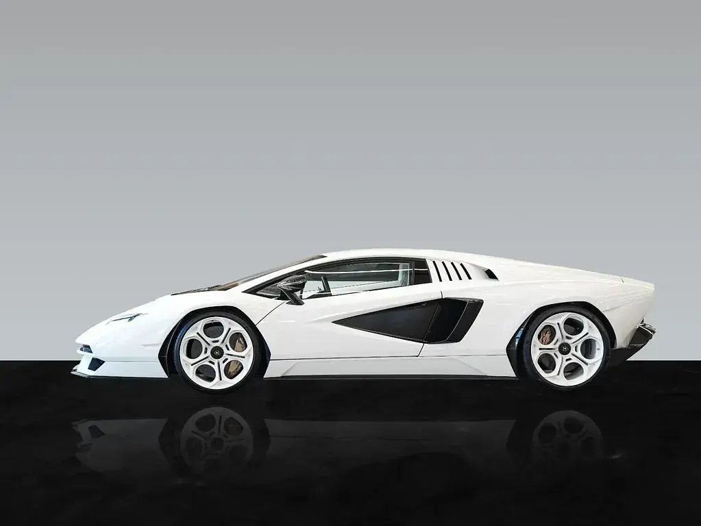 Gebraucht Lamborghini Countach 814 PS (598 kW) 2022 Weiß Coupé