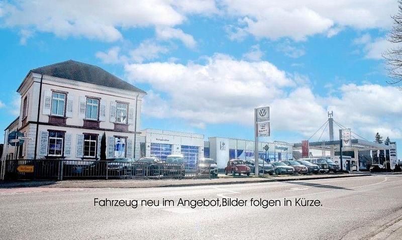 Rot Gebraucht 2015 Ford Tourneo Connect Trend Van / Kleinbus | 8.490 € (Guter Preis) - Bild 1/1