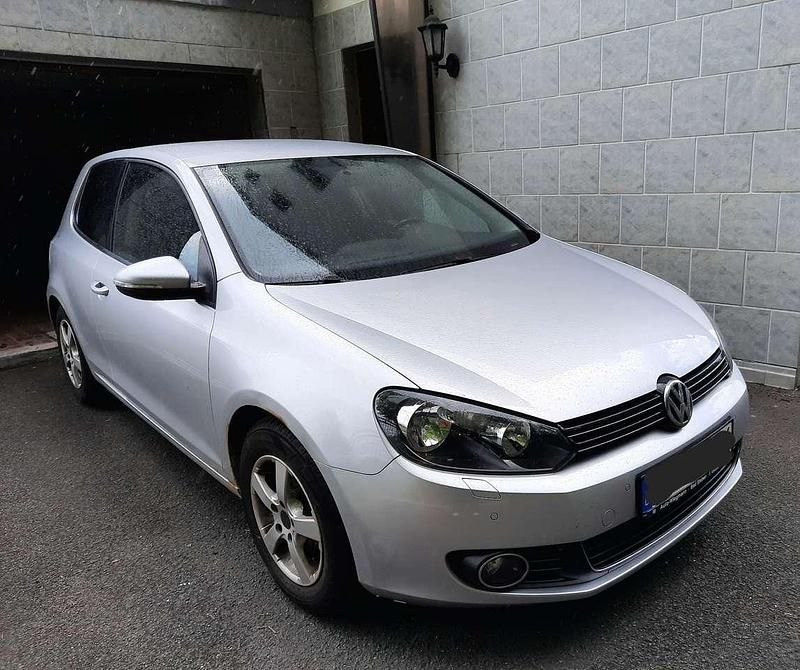 Silber Gebraucht 2009 VW Golf VI Highline Kleinwagen | 4.499 € (Guter Preis) - Bild 1/4