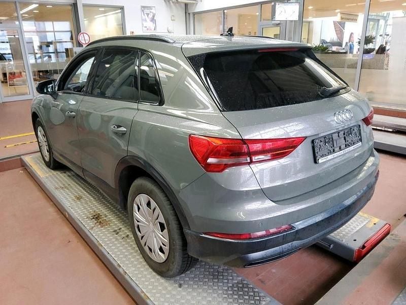 Gebraucht Audi Q3 Advanced 150 PS (110 kW) 2022 Grau SUV