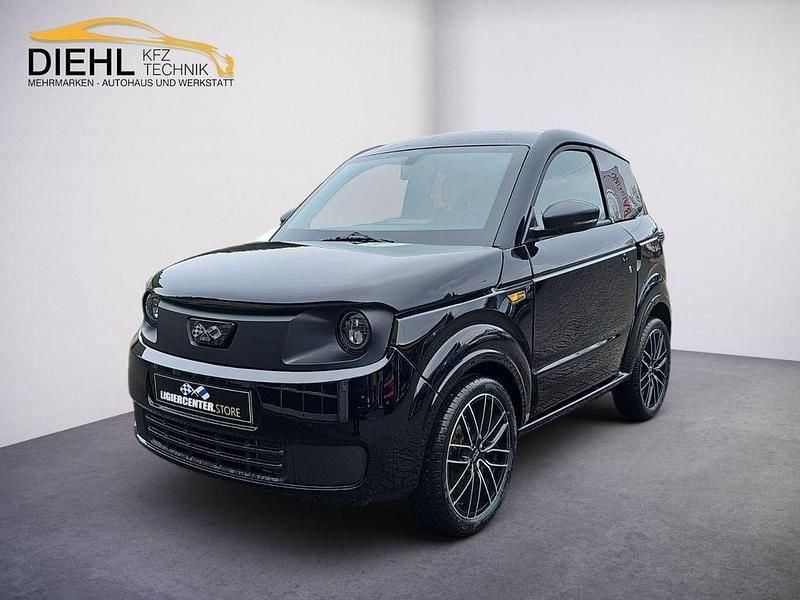 Neu Ligier Myli 2026 Schwarz intense Kleinwagen