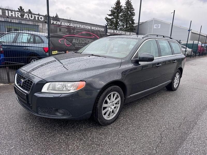 Grau Gebraucht 2008 Volvo V70 Summum Kombi | 2.950 € (Teuer) - Bild 1/4