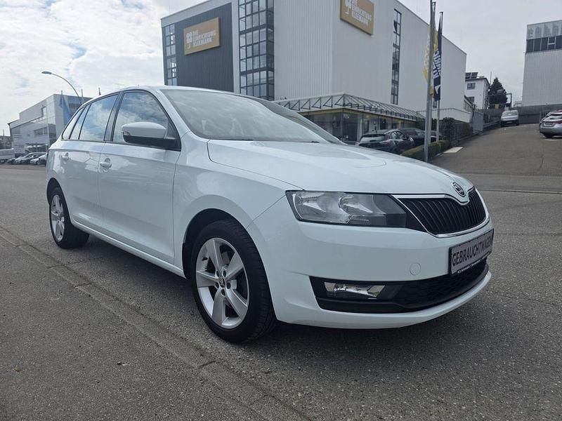 Gebraucht Skoda Rapid Cool Edition 110 PS (80 kW) 2018 Weiß Kleinwagen