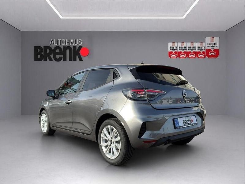 Neu Renault Clio V 91 PS (66 kW) 2025 Dolomit grau Limousine
