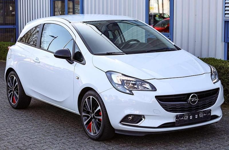 Gebraucht Opel Corsa 95 PS (69 kW) 2015 Schneeweiss/summitwhite/arctic Kleinwagen