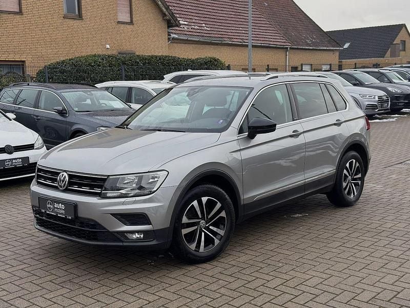 Gebraucht VW Tiguan 150 PS (110 kW) 2020 Silber SUV