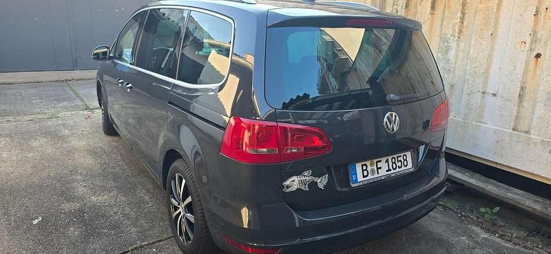 Gebraucht VW Sharan Highline 140 PS (102 kW) 2015 Grau Van / Kleinbus