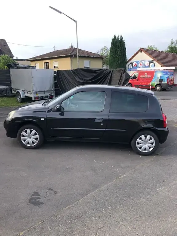 Gebraucht Renault Clio II Campus 75 PS (55 kW) 2007 Schwarz Limousine