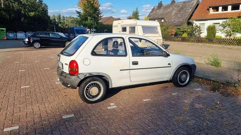 Gebraucht Opel Corsa Eco 45 PS (33 kW) 1996 Limousine