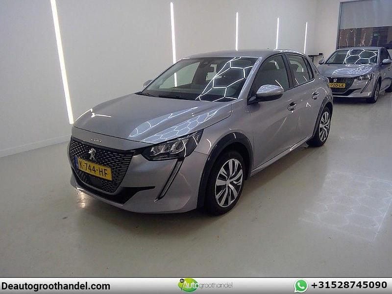 Grau Gebraucht 2020 Peugeot e-208 Active Kleinwagen | 9.922 € (Guter Preis) - Bild 1/4