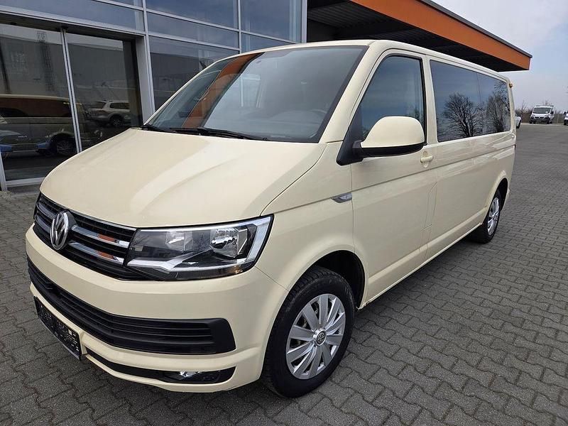 Gebraucht VW Caravelle Comfortline 150 PS (110 kW) 2020 Beige Van / Kleinbus