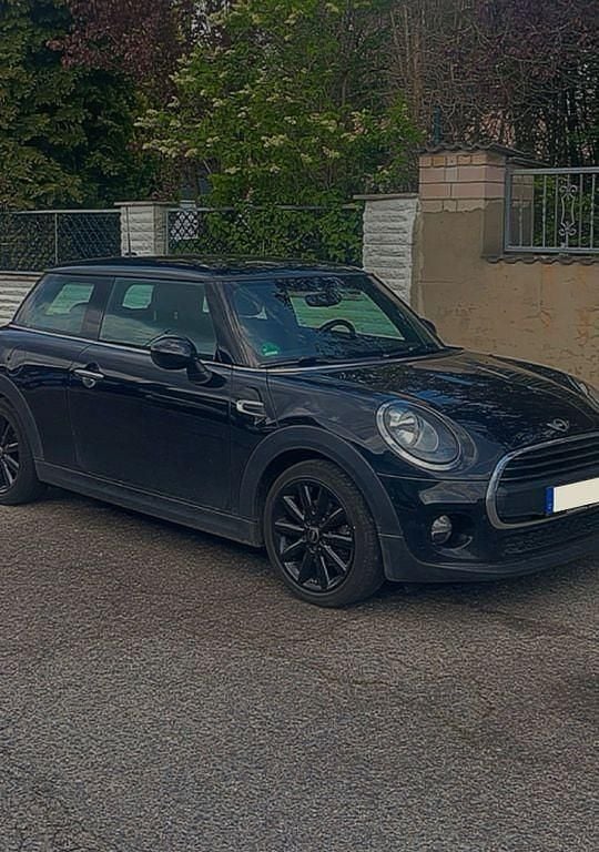Gebraucht Mini ONE 102 PS (75 kW) 2017 Schwarz Kleinwagen