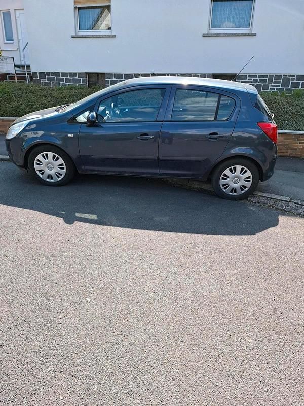 Używany Opel Corsa 90 KM (66 kW) 2007 Niebieski Hatchback