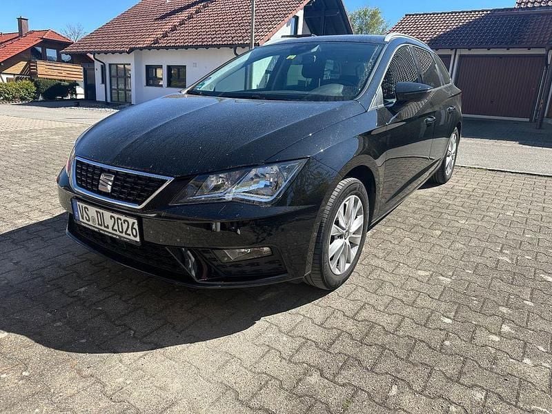 Gebraucht Seat Leon Style 131 PS (96 kW) 2019 Schwarz Limousine