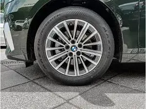 Neu BMW 218 136 PS (100 kW) 2026 Grün (sanremo green) Coupé