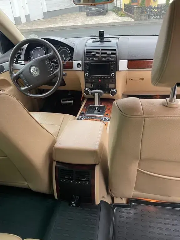 Gebraucht VW Touareg 230 PS (169 kW) 2006 Grau SUV