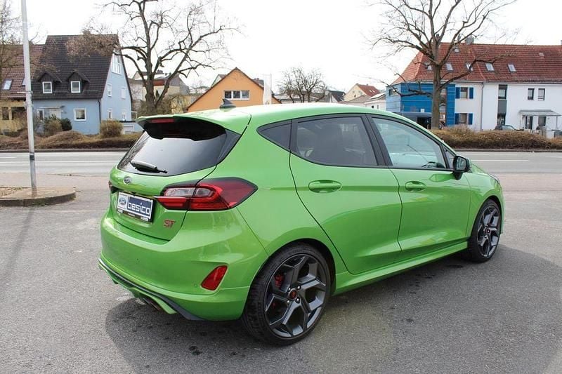 Gebraucht Ford Fiesta ST 200 PS (147 kW) 2026 Grün Limousine