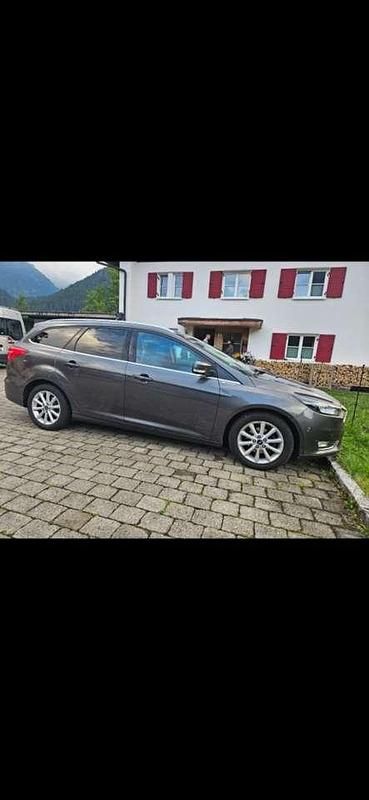 Gebraucht Ford Focus Titanium 125 PS (91 kW) 2018 Kombi
