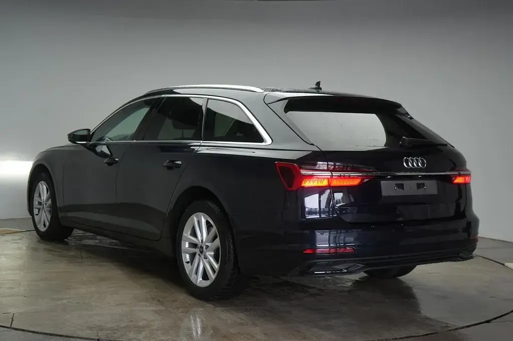 Usata Audi A6 204 CV (150 kW) 2024 Blu Station wagon
