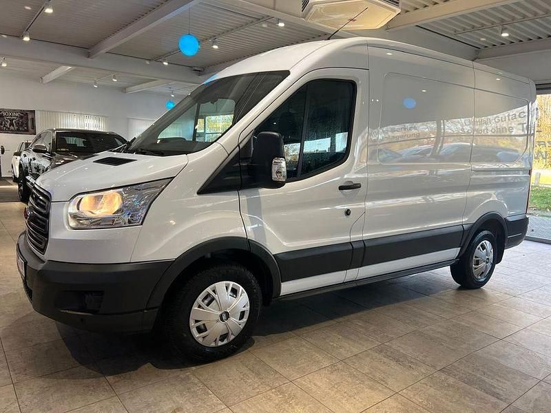 Weiß Gebraucht 2019 Ford Transit Van / Kleinbus | 14.990 € (Fairer Preis) - Bild 1/4