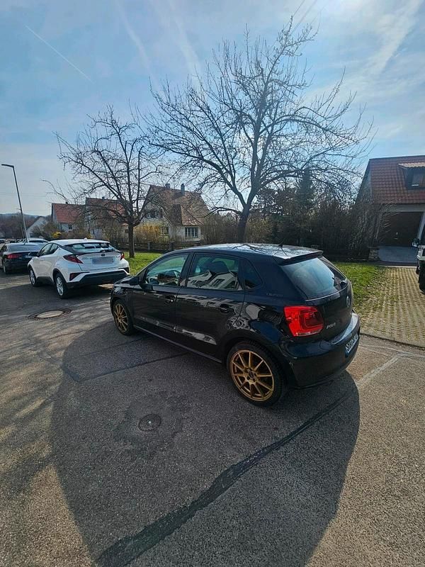 Gebraucht VW Polo 86 PS (63 kW) 2010 Schwarz Kleinwagen