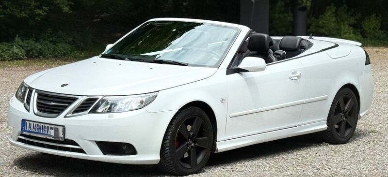 Weiß Gebraucht 2011 Saab 9-3 Cabriolet Vector Cabrio | 11.500 € (Etwas zu teuer) - Bild 1/4