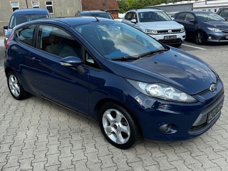 Gebraucht Ford Fiesta Trend 82 PS (60 kW) 2009 Blau Kleinwagen