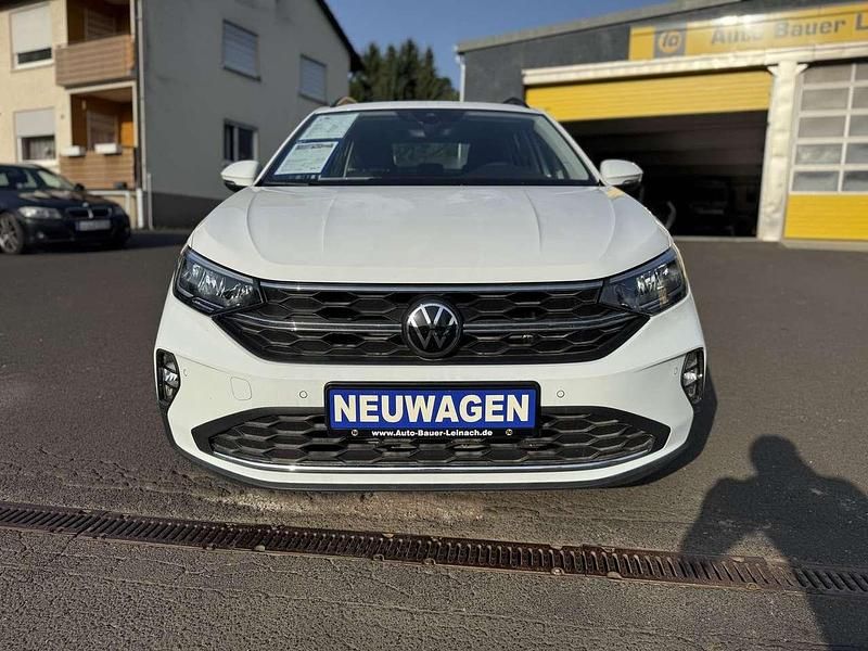 Neu VW Taigo Life 95 PS (69 kW) 2025 Pure white SUV
