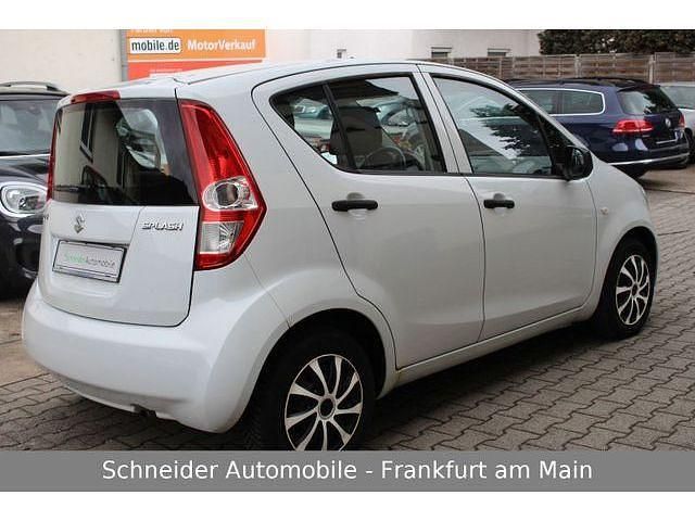 Gebraucht Suzuki Splash 65 PS (47 kW) 2009 Weiß Kleinwagen