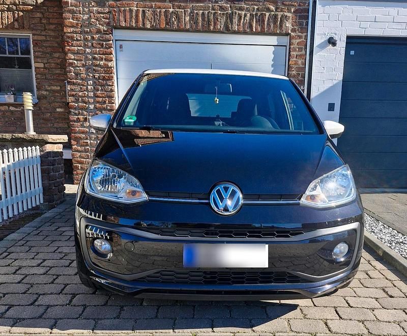 Gebraucht VW up! CLUB 60 PS (44 kW) 2017 Schwarz Kleinwagen
