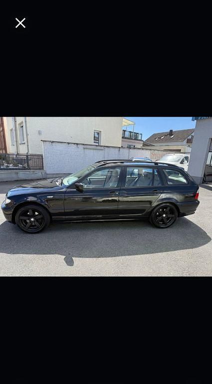Gebraucht BMW 318 143 PS (105 kW) 2005 Schwarz Kombi