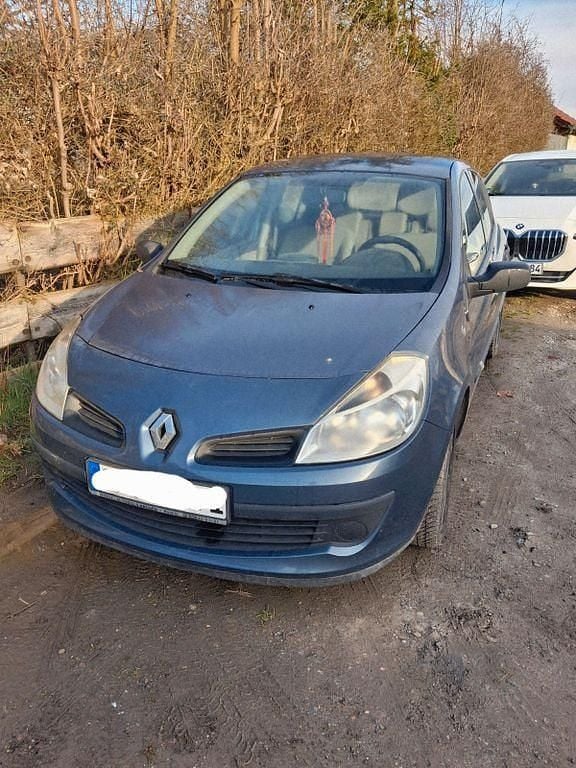 Gebraucht Renault Clio II Expression 75 PS (55 kW) 2006 Grau Limousine