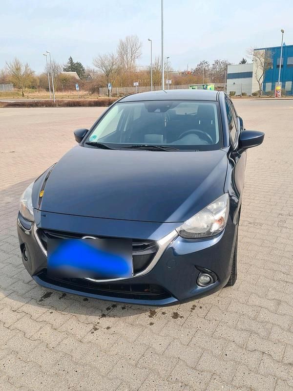 Gebraucht Mazda 2 105 PS (77 kW) 2015 Blau Kleinwagen